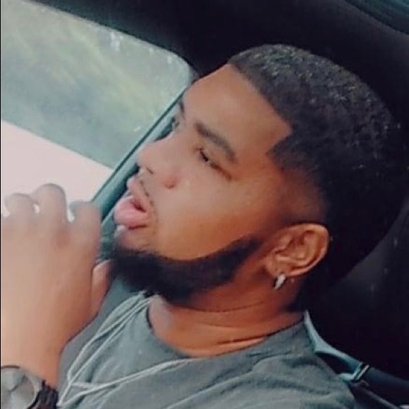 Meet your Posher, Kevin - Picture 1 of 1